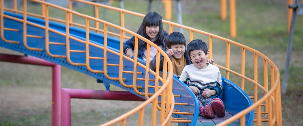 愛知県西尾市の広大な児童総合遊園施設 愛知こどもの国